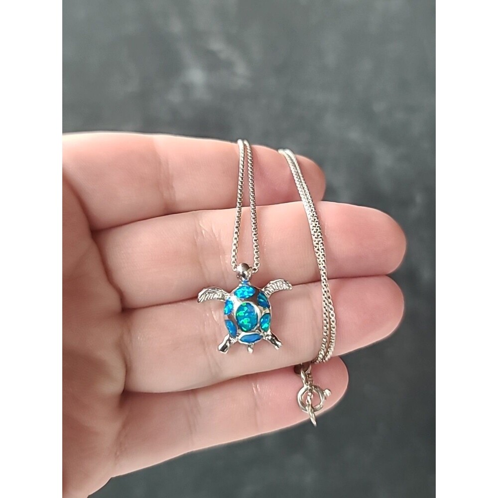 Italian 925 Sterling Silver Faux Opal Sea Turtle Pendant Necklace Vintage